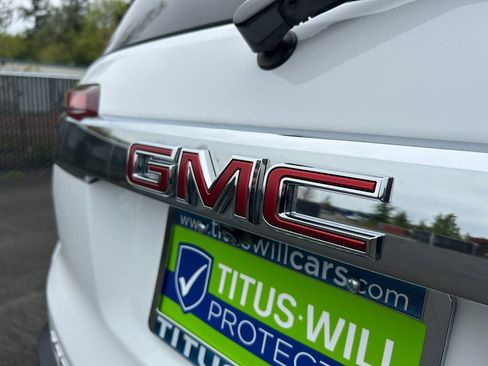 Used 2022 GMC Acadia SLE FWD image 36