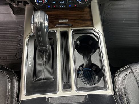 Used 2018 Ford F150 Lariat AWD/4WD image 14