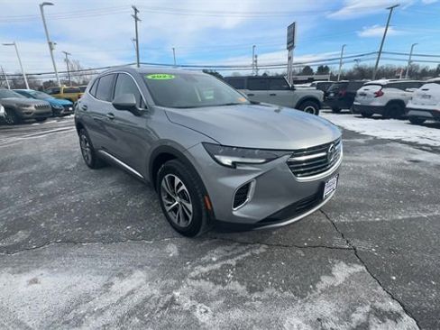 Used 2023 Buick Envision Essence image 2