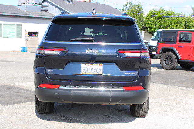 Used 2023 Jeep Grand Cherokee L Limited RWD image 4