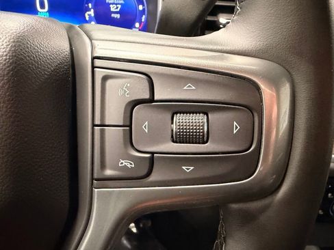Used 2025 Chevrolet Silverado 1500 LT AWD/4WD image 40