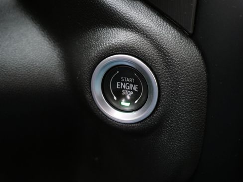 Certified 2021 GMC Sierra 1500 AT4 w/ AT4 Premium Package AWD/4WD image 31
