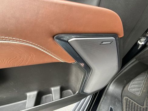 Certified 2025 GMC Sierra 2500 Denali Ultimate w/ Max Trailering Package image 31