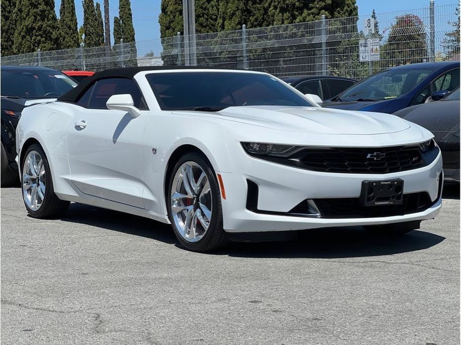 Used 2022 Chevrolet Camaro LT w/ RS Package RWD image 3