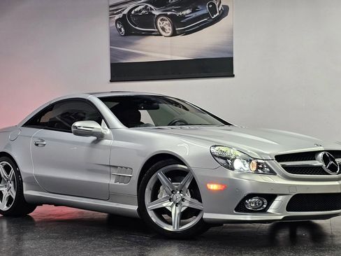 Used 2009 Mercedes-Benz SL 550 image 1