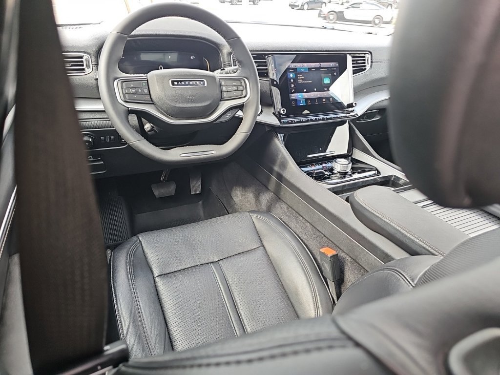 Used 2024 Jeep Wagoneer Series II AWD/4WD image 20