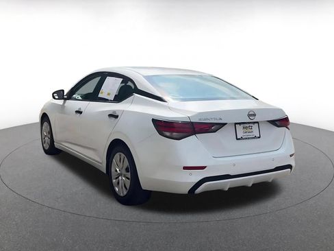 Used 2025 Nissan Sentra S FWD image 9