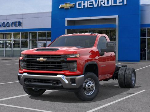 New 2026 Chevrolet Silverado 3500 W/T w/ WT Convenience Package AWD/4WD image 6