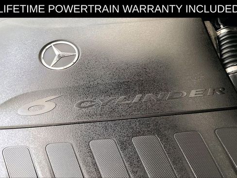 Used 2025 Mercedes-Benz GLS 450 4MATIC image 45