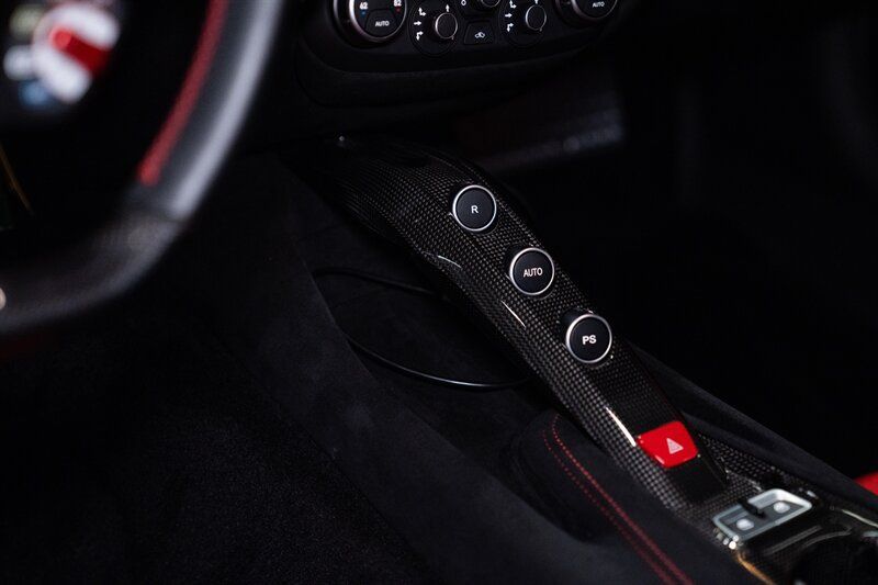 Used 2017 Ferrari F12 Berlinetta RWD image 15