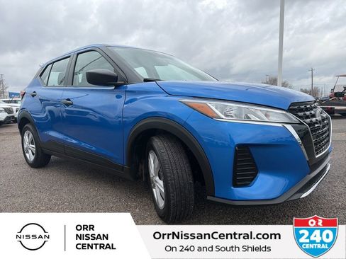 New 2025 Nissan Kicks Play S FWD image 7