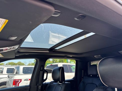 Used 2019 RAM 1500 Limited AWD/4WD image 10