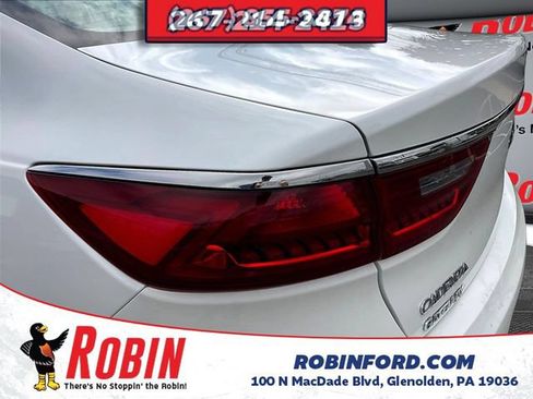 Used 2017 Kia Cadenza Premium w/ Luxury Package FWD image 23