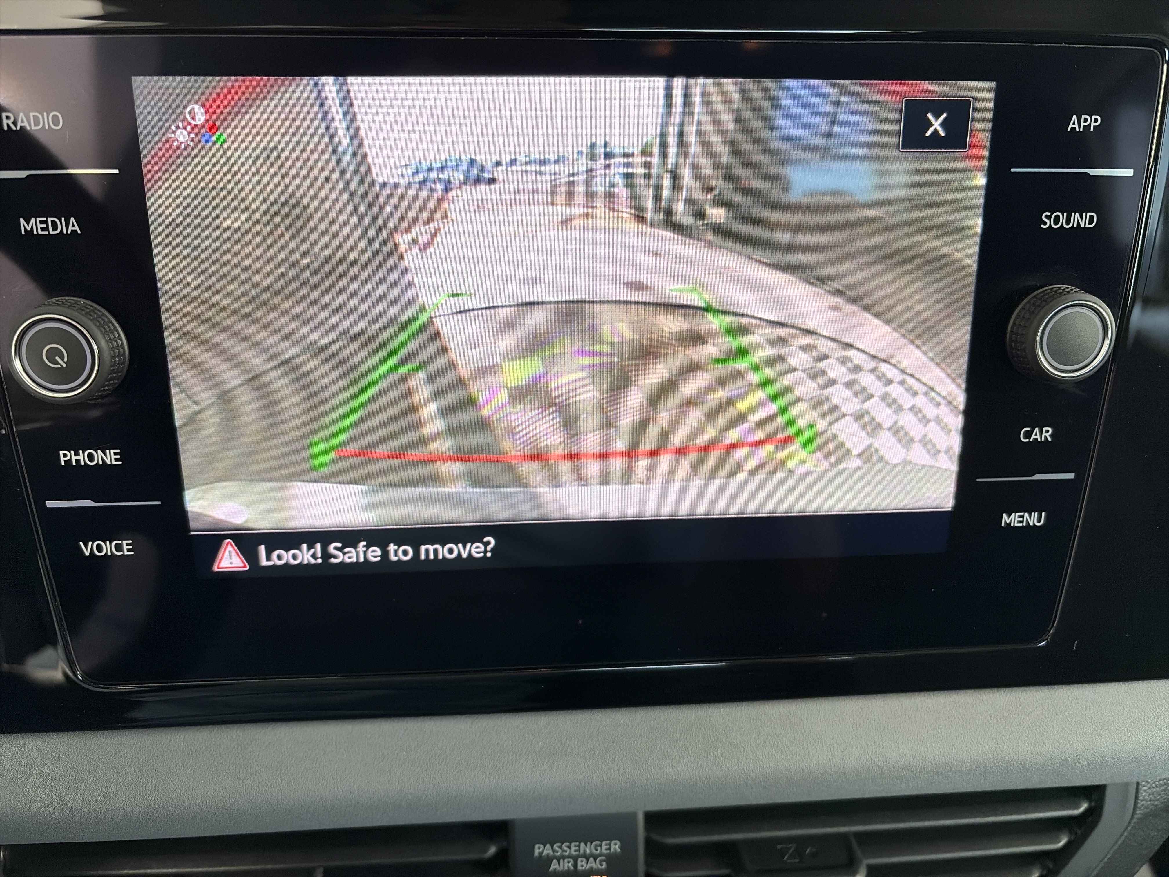 Used 2025 Volkswagen Jetta SE FWD image 20