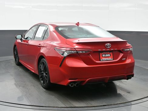 Used 2023 Toyota Camry XSE image 4