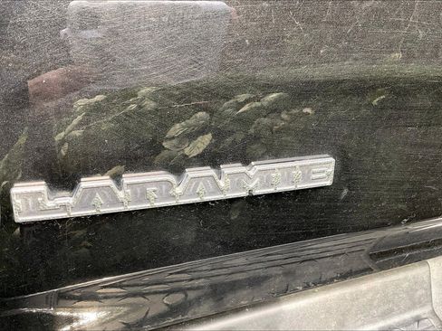 Used 2024 RAM 1500 Laramie image 4