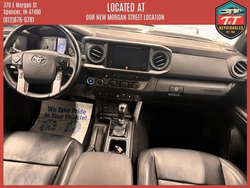 Used 2019 Toyota Tacoma TRD Off-Road w/ TRD Premium Off Road Package AWD/4WD image 41