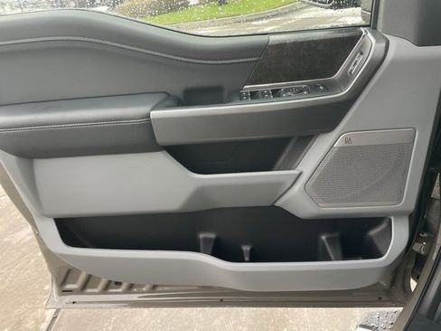 New 2026 Ford F250 XLT w/ XLT Premium Package image 17