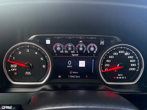 Used 2019 Chevrolet Silverado 1500 High Country w/ Technology Package AWD/4WD image 52