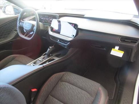 Used 2025 Dodge Charger R/T w/ Quick Order Package 25M R/T image 11