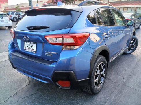 Used 2019 Subaru Crosstrek 2.0i Premium w/ Eyesight System AWD/4WD image 2
