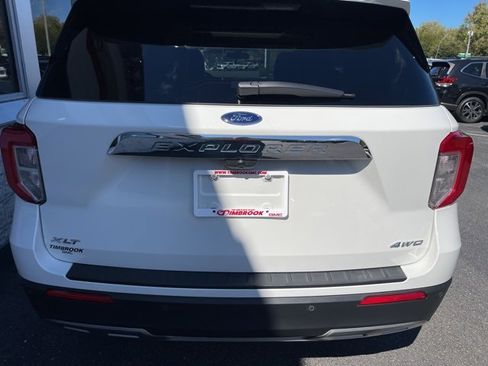 Used 2023 Ford Explorer XLT w/ Equipment Group 202A image 11