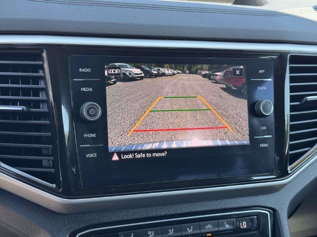 Used 2022 Volkswagen Atlas SE w/ Black Wheel Package AWD/4WD image 2