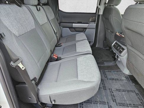 Used 2022 Ford F150 XLT w/ Equipment Group 302A High image 17