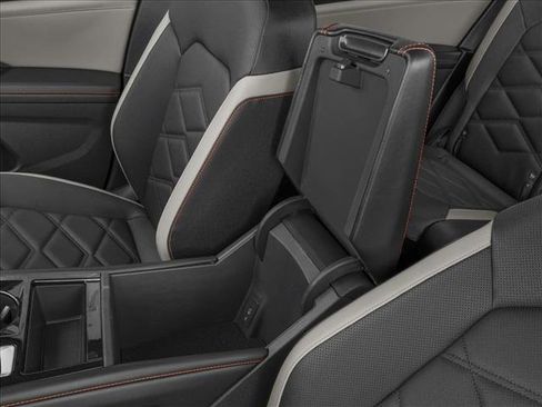 New 2026 Volkswagen Atlas Peak Edition image 10