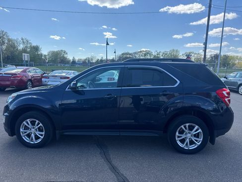 Used 2017 Chevrolet Equinox LT w/ Convenience Package AWD/4WD image 8