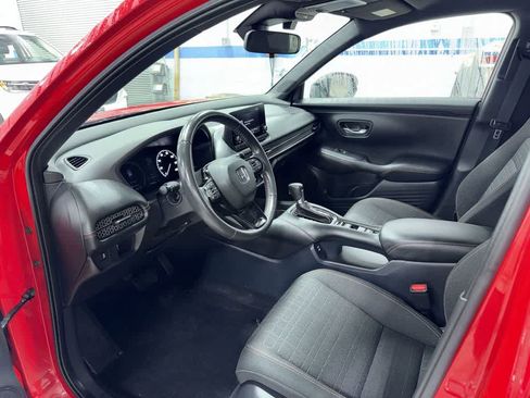 Used 2024 Honda HR-V Sport image 28
