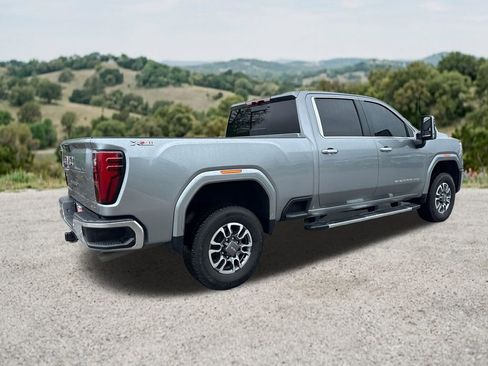 Used 2025 GMC Sierra 2500 SLT w/ Texas SLT Premium Package AWD/4WD image 10