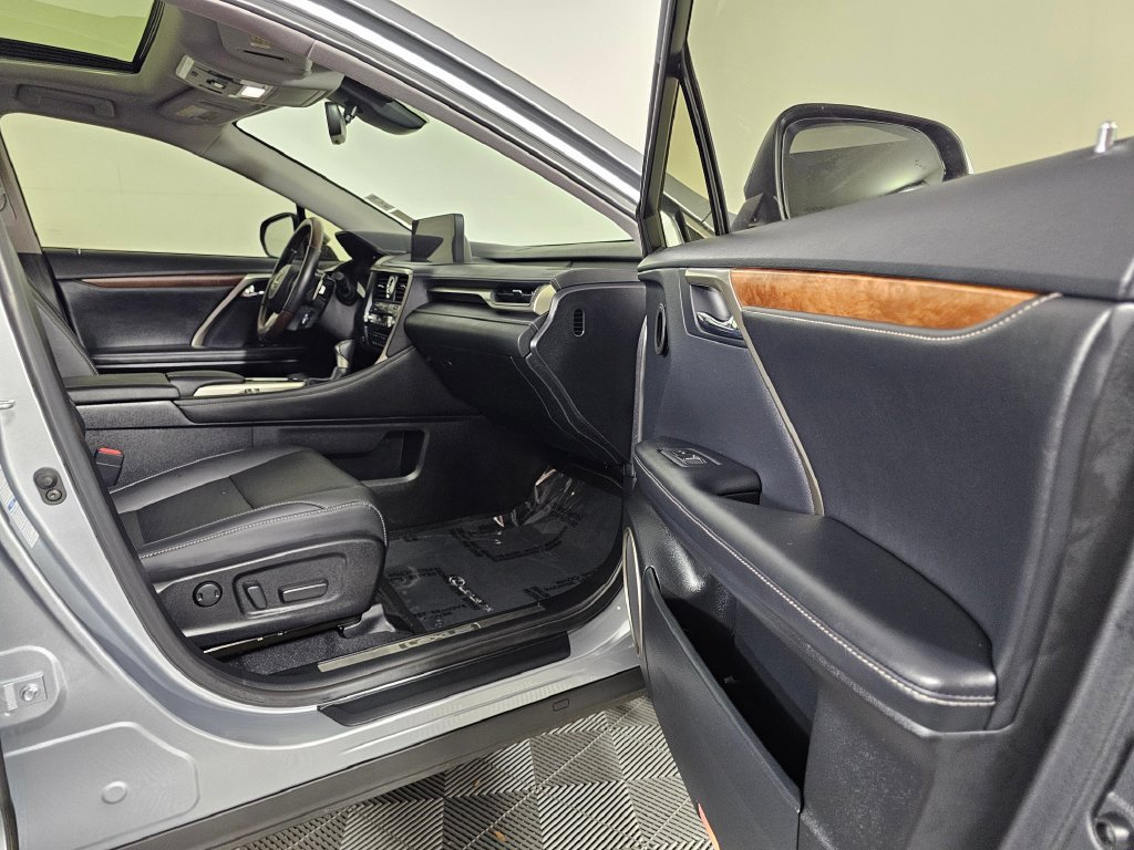 Used 2022 Lexus RX 450hL AWD w/ Premium Package image 12