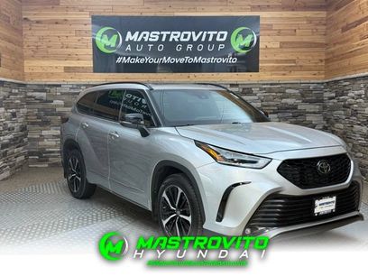 Used 2022 Toyota Highlander XSE