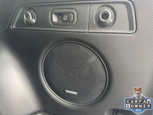 Certified 2023 Subaru Forester Limited image 32