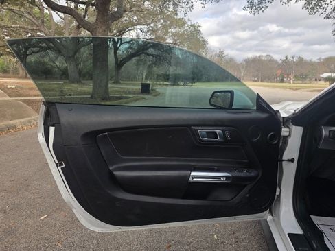 Used 2020 Ford Mustang Coupe w/ Equipment Group 101A image 20