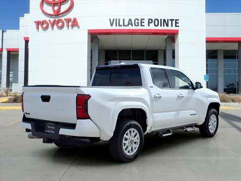 New 2025 Toyota Tacoma SR5 image 6