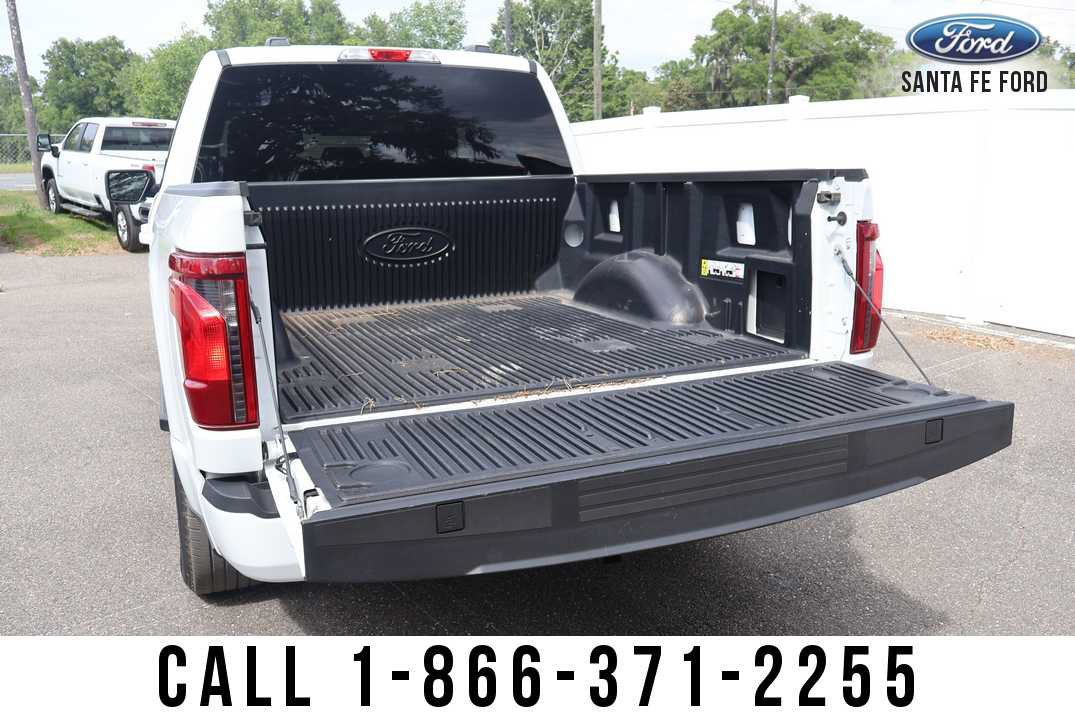 Used 2024 Ford F150 XLT w/ XLT Black Appearance Package RWD image 10
