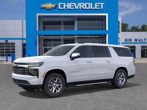 New 2026 Chevrolet Suburban Premier image 2