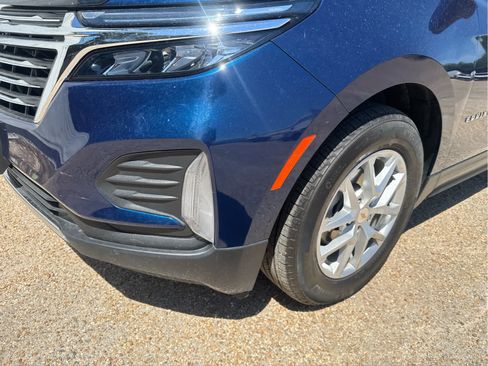 Used 2023 Chevrolet Equinox LT FWD image 10