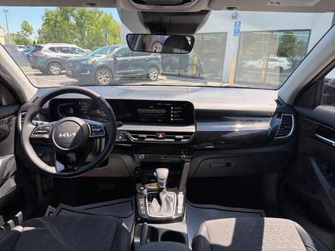 New 2026 Kia Seltos S AWD/4WD image 22