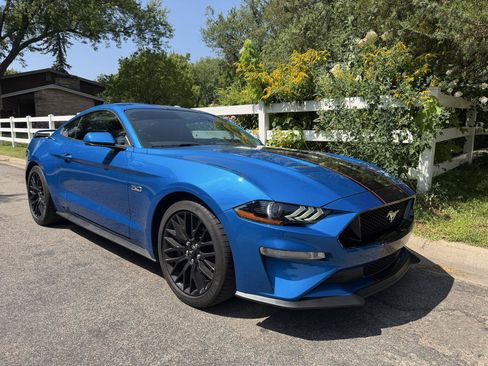 Used 2019 Ford Mustang GT Premium w/ GT Performance Package RWD image 24