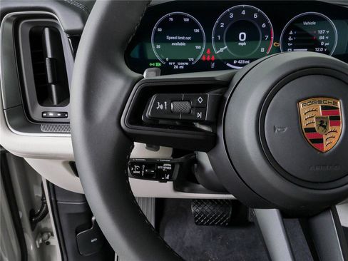 New 2026 Porsche Cayenne AWD/4WD image 10