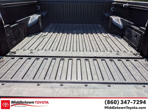 Certified 2023 Toyota Tacoma SR5 AWD/4WD image 31