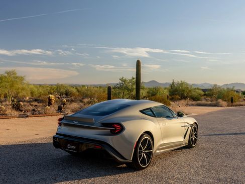 Used 2018 Aston Martin Vanquish Zagato RWD image 24