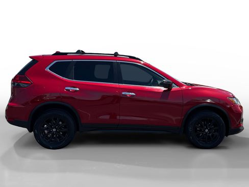 Used 2017 Nissan Rogue SV w/ Midnight Edition AWD/4WD image 6