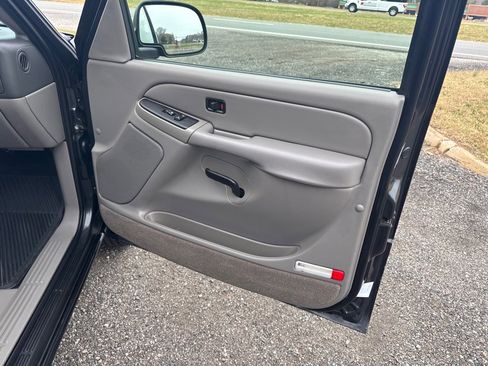 Used 2005 Chevrolet Tahoe 1500 w/ Skid Plate Package, Off Road image 22