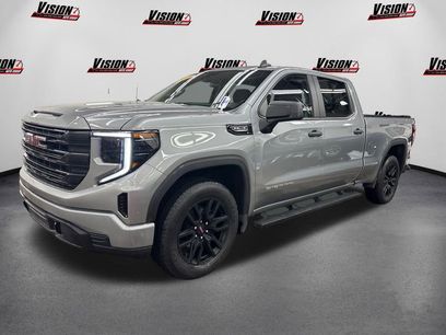 Used 2023 GMC Sierra 1500 Pro w/ Graphite Edition