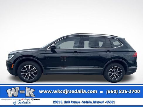 Used 2021 Volkswagen Tiguan SE FWD image 10