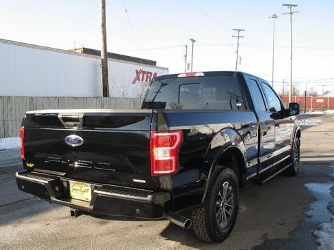 Used 2018 Ford F150 XLT w/ Equipment Group 302A Luxury image 8